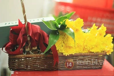 Đầu tuần học cắm hoa cúc đẹp mang may mắn về nhà0 Đầu tuần học cắm hoa cúc đẹp mang may mắn về nhà