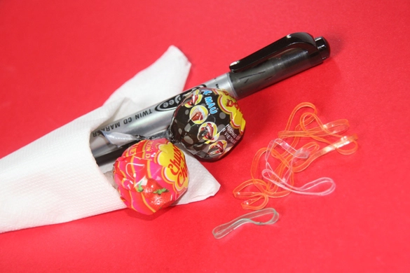Gói kẹo mút thành con ma Halloween vui nhộn ngộ nghĩnh Gói kẹo mút thành con ma Halloween vui nhộn ngộ nghĩnh