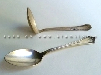 Hướng dẫn làm lọ hoa sáng tạo từ những chiếc thìa cũ