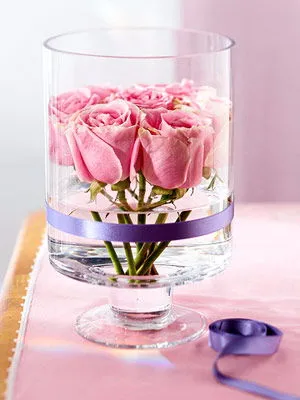 C&#225;c c&#225;ch cắm hoa hồng Valentine cực đẹp cực đơn giản