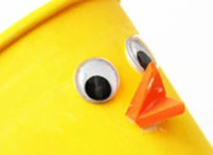 C&#225;ch l&#224;m đồ chơi cho b&#233; h&#236;nh ch&#250; g&#224; từ cốc giấy