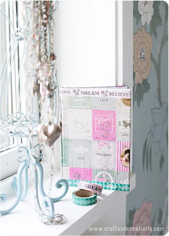 C&#225;ch trang tr&#237; sổ tay với kỹ thuật d&#225;n decoupage