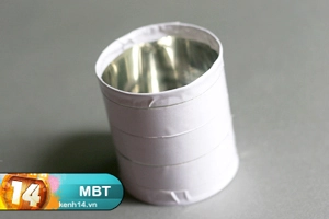 Hướng dẫn l&#224;m b&#233; cừu đựng b&#250;t b&#233;o tr&#242;n từ vỏ lon