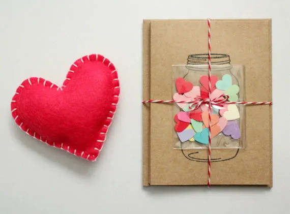 L&#224;m thiệp Valentine &quot;tr&#225;i tim trong lọ thủy tinh&quot;