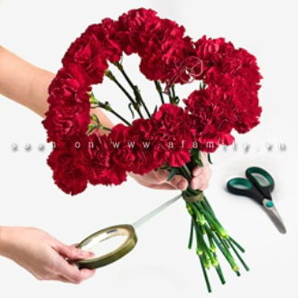 C&#225;ch b&#243; hoa hồng h&#236;nh tr&#225;i tim ngọt ng&#224;o cho Valentine