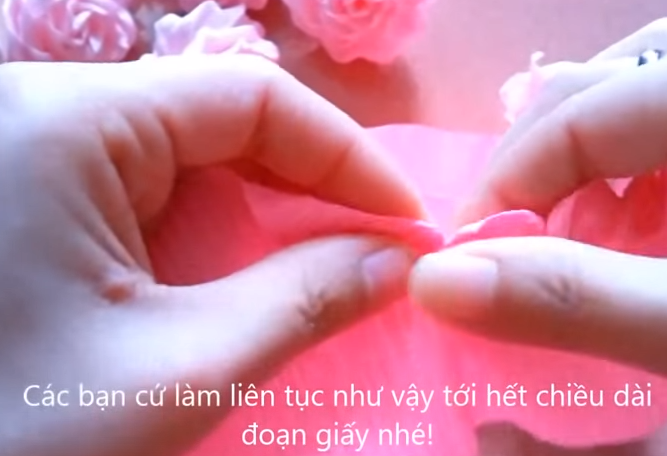 Chi tiết c&#225;ch l&#224;m hoa hồng xoắn giấy &#39;để ai cũng l&#224;m được&#39;