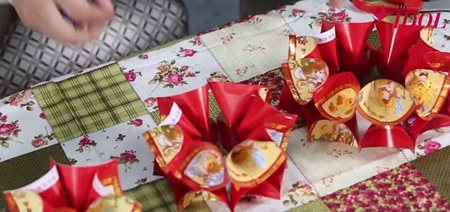 Đ&#232;n lồng Tết từ bao l&#236; x&#236; - g&#225;i vụng cũng l&#224;m được
