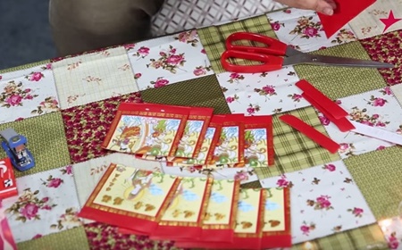 Đ&#232;n lồng Tết từ bao l&#236; x&#236; - g&#225;i vụng cũng l&#224;m được