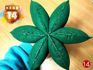 Hướng dẫn l&#224;m c&#226;y th&#244;ng Noel bằng b&#244;ng si&#234;u ngộ nghĩnh