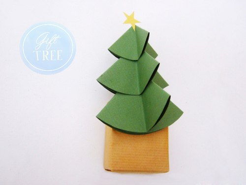 Kh&#233;o tay tạo c&#226;y th&#244;ng Noel trang tr&#237; tr&#234;n hộp qu&#224;