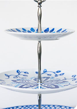 L&#224;m gi&#225; để đồ trang sức 3 tầng từ đĩa sứ đơn giản