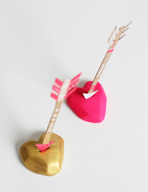 L&#224;m mũi t&#234;n t&#236;nh y&#234;u tặng ch&#224;ng ng&#224;y Valentine trắng