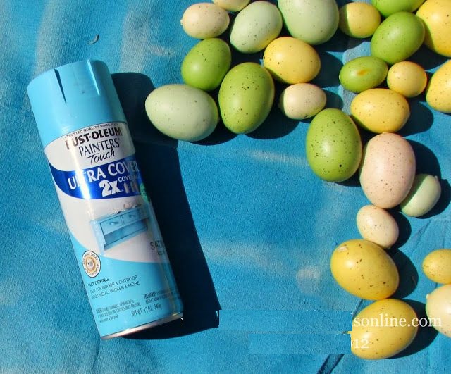 L&#224;m v&#242;ng nguyệt quế trứng phục sinh treo cửa nổi bật