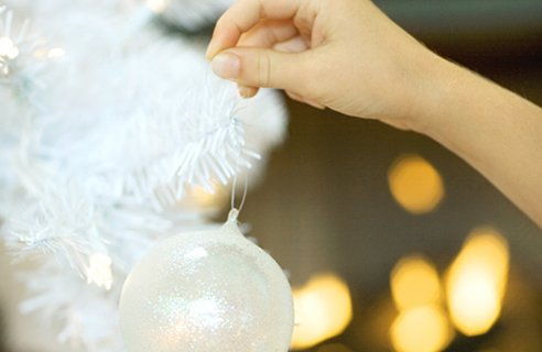 Những c&#225;ch trang tr&#237; c&#226;y th&#244;ng Noel si&#234;u lung linh